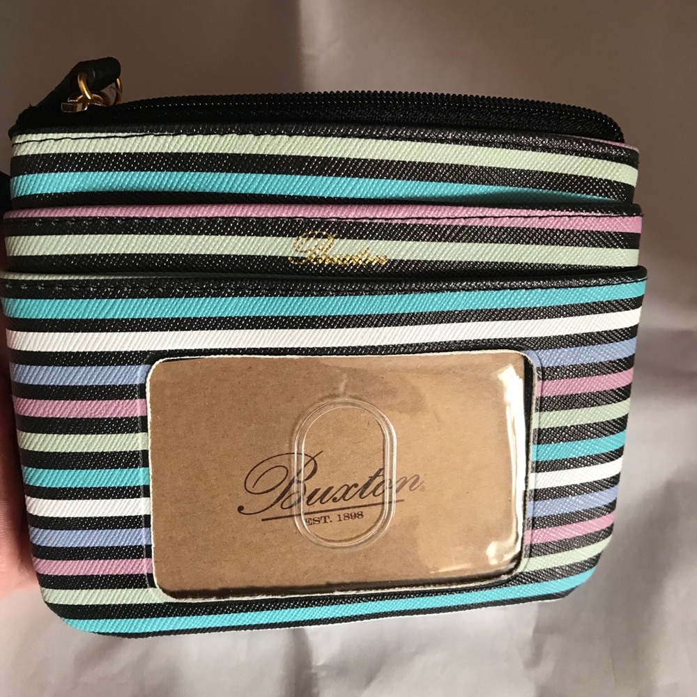 Large Striped Coin Purse/wallet w/card holder NWT